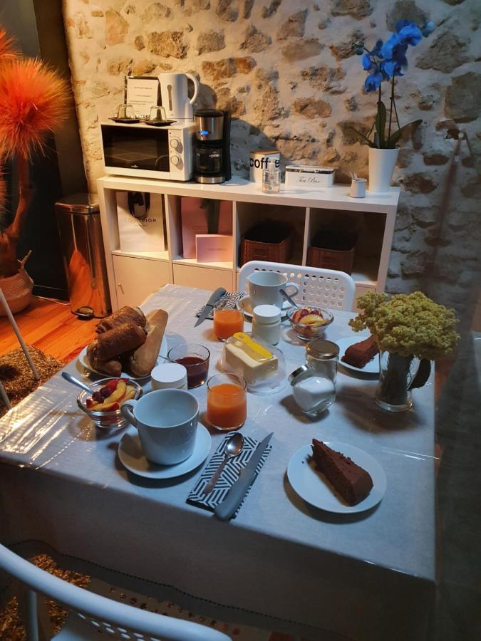 A La Maison De Sophie Gignac  Exteriör bild